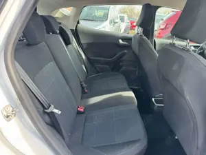 Ford Fiesta Trend KLIMA/TÜV/TEMPOMAT/MFL/BC Bild 4