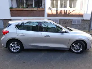 Ford Focus Focus 1.5 EcoBoost Start-Stopp-System COOL