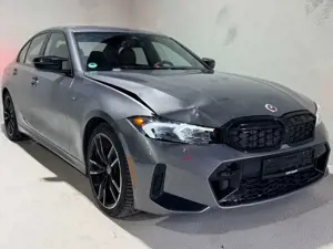 BMW 340 i xDrive M Sport HeadUP*Schiebedach*360* Bild 2