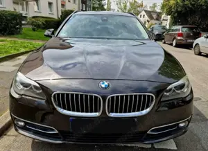 BMW 525 525d xDrive Touring Aut. Luxury Line