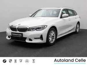 BMW 320 Luxury Line Panorama Kamera DAB AHK Alarm