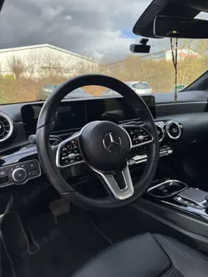 Mercedes-Benz A 250 A 250 e (177.186)