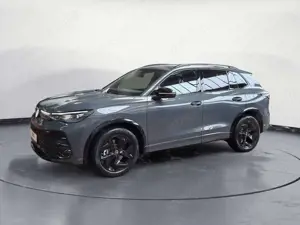 Volkswagen Tiguan R-Line 2,0 l TDI SCR   7-Gang-Doppelkuppl