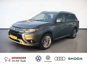 Mitsubishi Outlander 2.4 PHEV Basis 4WD LED.TEMP.KAM.SHZ.SmartKey.ParkA