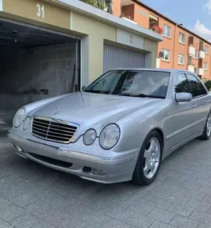 Mercedes-Benz E 430 Avantgarde