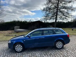 Audi A4 Avant 3.2 FSI quattro Scheckh, Tüv neu!
