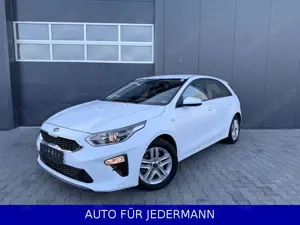 Kia Ceed / cee'd Edition7 *Navi*Kamera*DAB*AppleCarplay*
