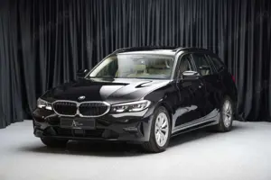 BMW 320 d Touring Advantage Pano*Standhzg*DrivingProf