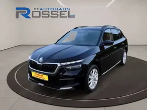 Skoda Kamiq 1,5 TSI DSG Style 17" Alu ACC PKS mit RFK Navi