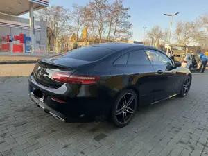 Mercedes-Benz E 220 E 220 d (238.314)