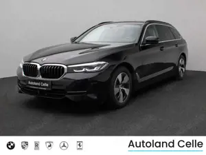 BMW 520 xD Panorama Kamera HUD DAB H K AHK Leder