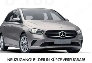 Mercedes-Benz B 180 Progressive 2-HAND*NAVI*AHK*KLIMAA.*WIDESC