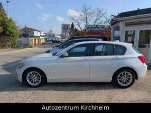BMW 118 1 Limousine 5-trg. 118 i Advantage Bild 4