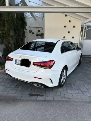 Mercedes-Benz A 200 7G-DCT AMG Line