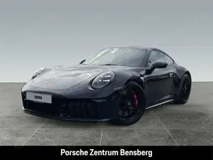 Porsche 911 Carrera 4 GTS