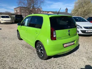 Skoda Citigo 1.0 MPI 55kW Style Green tec Klima PDC Bild 5