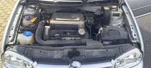 Volkswagen Golf Variant Golf Variant 1.8 GL Bild 4