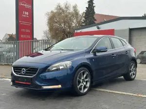 Volvo V40 Cross Country / Ocean Race / Leder / Pano