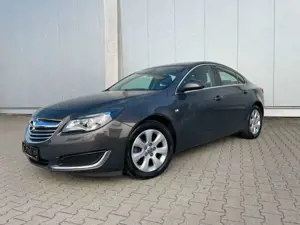 Opel Insignia 1.6  Navi Xenon Tempomat Alu 1.Hand