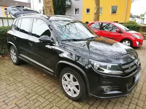 Volkswagen Tiguan 2.0 TDI DPF 4Motion BlueMotion Techn. DSG Exclusiv