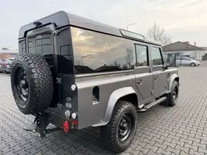 Land Rover Defender *110*SE*STARTECH*SIXTY8*LIMITED*AHK* Bild 4