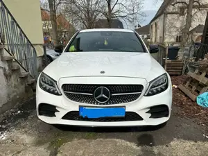 Mercedes-Benz C 300 C 300 e 9G-TRONIC AMG Line