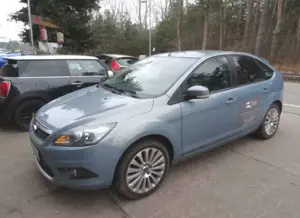 Ford Focus Focus 1.6 16VTitanium Unfallschaden