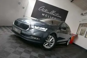 Skoda Octavia Combi *DAB+*NAVI*AHK*Digital*PANORAMA