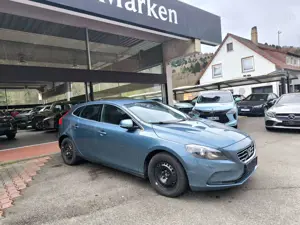 Volvo V40 Momentum