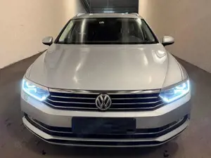 Volkswagen Passat Variant Passat Variant 1.6 TDI (BlueMotion Technology) Trendline Bild 2