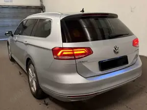 Volkswagen Passat Variant Passat Variant 1.6 TDI (BlueMotion Technology) Trendline Bild 4