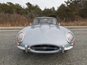 Jaguar E-Type coupe 3.8L Bild 2