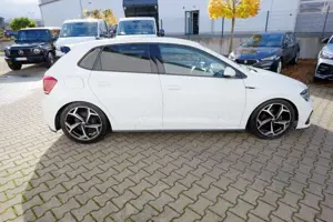 Volkswagen Polo 1.0 TSI R-Line LED/Kamera/DAB/ACC/17Zoll