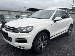 Volkswagen Touareg 4.2 V8 TDI R line | Panorama | Dynaudio