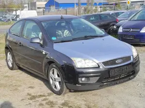 Ford Focus 1.6 SPORT KLIMAA SHZ *TÜV 10-26* ALLWETTER BC