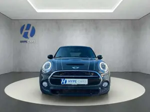 MINI Cooper S LED Pano Navi RFK H/K 18 LM SHZ Bild 2