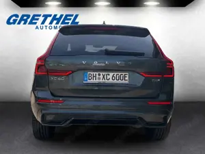 Volvo XC60 Ultra Dark Recharge Plug-In Hybrid AWD T8 Twin Eng Bild 4