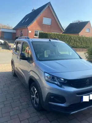 Peugeot Rifter Rifter PureTech 130 L1 EAT8 GT Bild 3