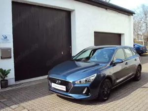 Hyundai i30 Select Klima PDC Alu 1.Hand !