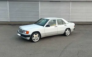 Mercedes-Benz 190 2.0 Benzin / 150.000 Km / Scheckheftgepflegt