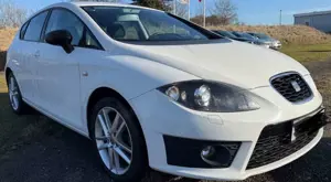 SEAT Leon FR,Klimaautomatic,Bi-Xenonlicht,LED,n.Navi