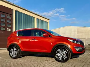 Kia Sportage 2.0 GDI Spirit 4WD°AHK°XENON°NAVI°PDC