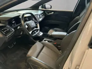 Audi Q4 e-tron Q4 Sportback 40 e-tron S line AR-Head-up-Display Bild 5