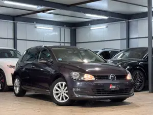 Volkswagen Golf VII Lim. Lounge BMT WINTER*PDC*TEMP*TÜV7/27