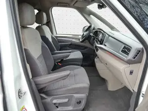 Volkswagen T7 Multivan Life 2.0 TDI 6Sitze*Stand*RFK*Matrix Bild 4