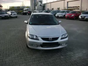 Mazda 323