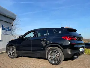 BMW X2 sDrive 20d Advantage Plus AHK HUD LED HUD