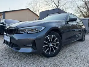 BMW 330 i Touring xDrive Sport Line ACC*Pano*Kam*HUP