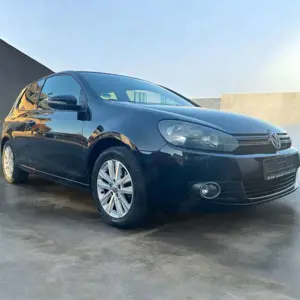 Volkswagen Golf VI Style TÜV Neu 8 Fach-bereift