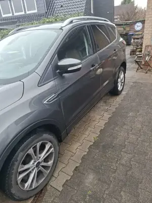 Ford Kuga Bild 2